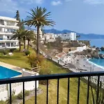 2 Bedroom With Sea Views, Acapulco Playa, Апартаменты Нерха