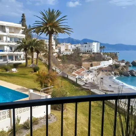 2 Bedroom With Sea Views, Acapulco Playa, Appartement Nerja