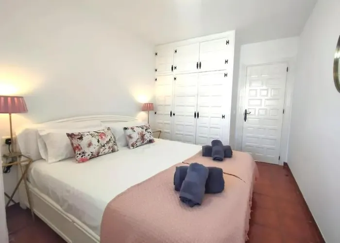 2 Bedroom With Sea Views, Acapulco Playa,