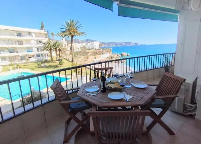 2 Bedroom With Sea Views, Acapulco Playa, Апартаменты *